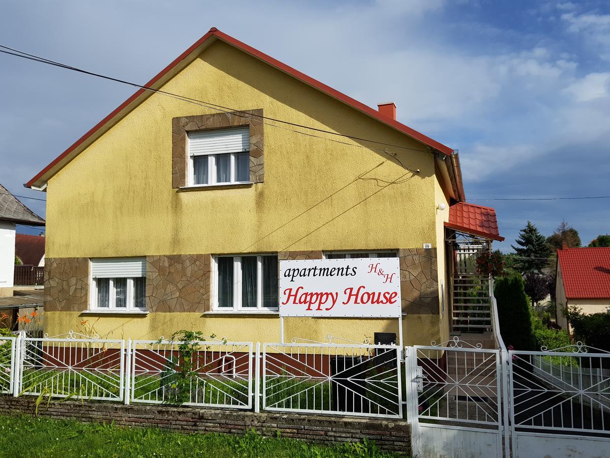 شقة زلاكاروس  في Happy House المظهر الخارجي الصورة